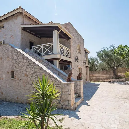 Elianthos Stone Апартаменты *